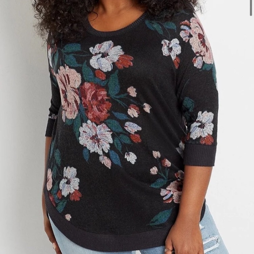 New maurices plus size 2x black floral top